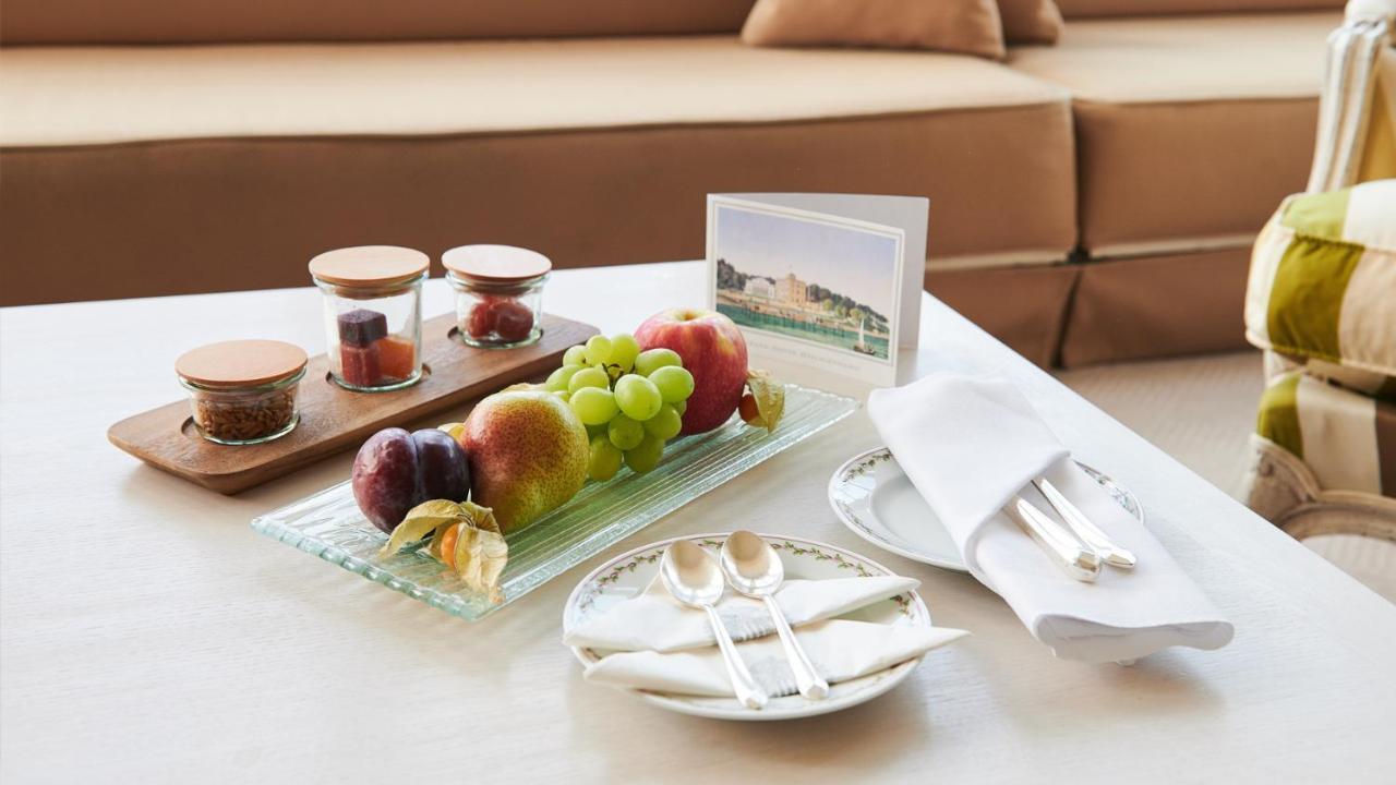 Grand Hotel Heiligendamm - The Leading Hotels Of The World Eksteriør billede Fruit platter